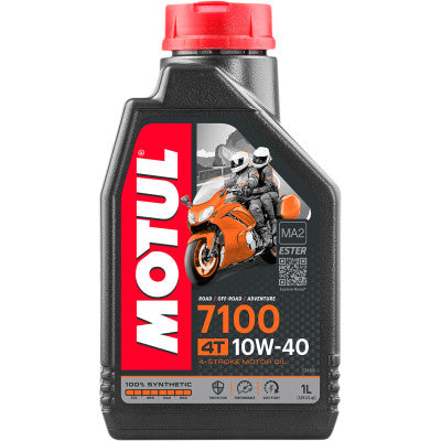 Motul 7100 synthetic 10w-40 motorcycle oil