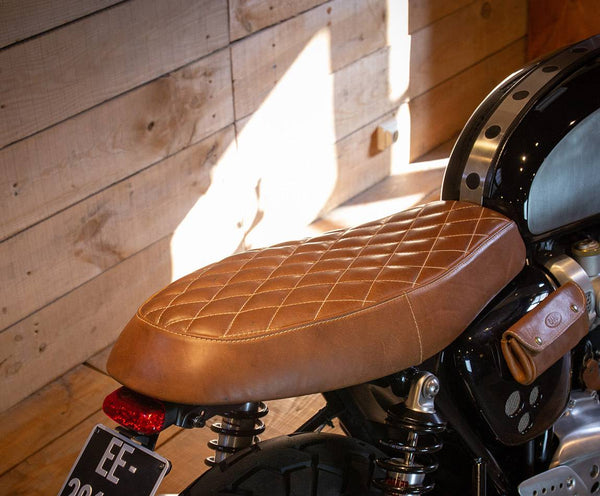 Baak Classic Leather Seat for Triumph Thruxton 1200